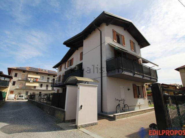 Appartamento in vendita a Misinto, Lombardia