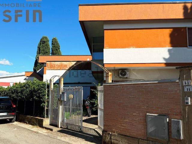 Appartamento in vendita a Quattromiglia, Rende