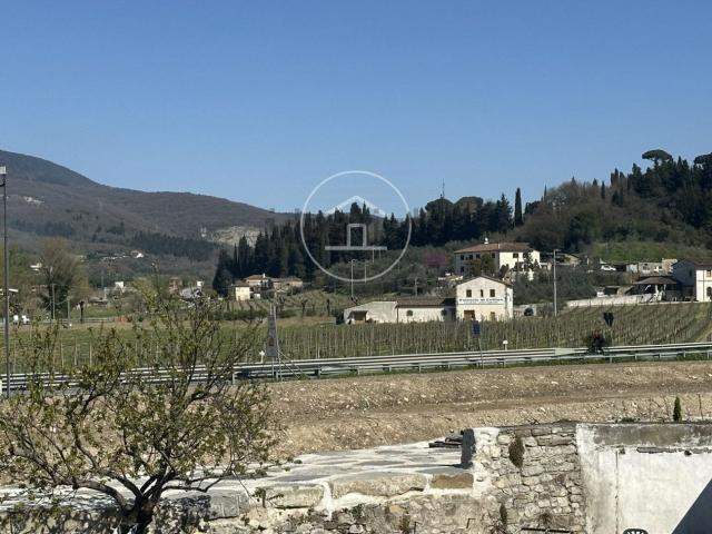 Appartamento in vendita a La Chiusa, Calenzano
