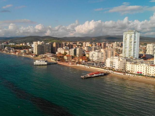 Attico in vendita a Follonica, Toscana