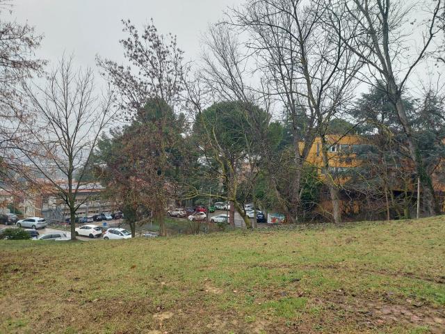 Appartamento in vendita a Marche, Pesaro E Urbino