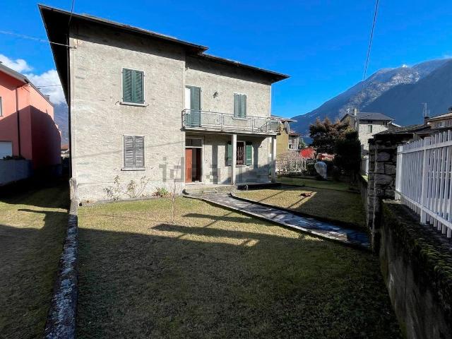 Appartamento in vendita a Ardenno, Lombardia