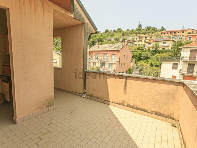 Attico in vendita a Val Polcevera, Serra Riccò