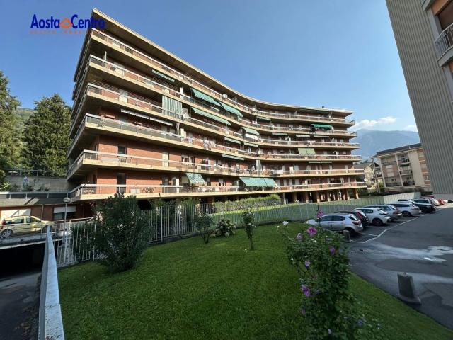 Appartamento in vendita a Le Gotrau, Aosta
