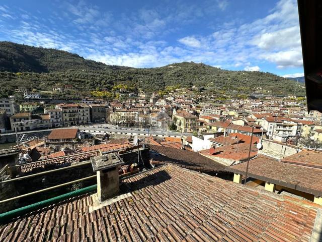 Appartamento in vendita a Dolceacqua, Liguria