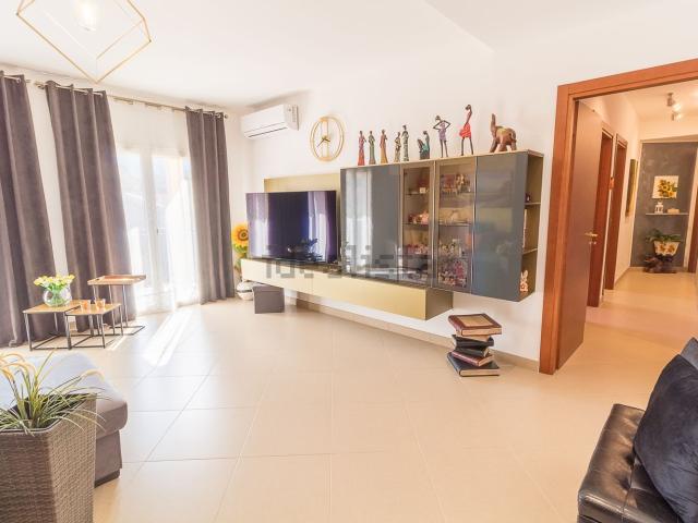 Appartamento in vendita a Lascari, Palermo