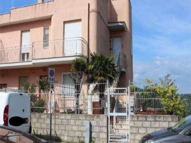 Appartamento in vendita a Larino, Molise