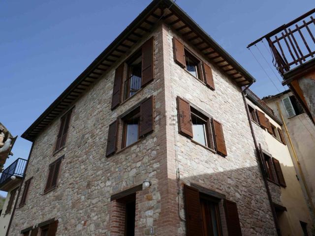 Appartamento in vendita a Piandicontro I, Marche