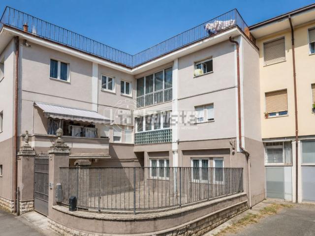 Appartamento in vendita a Botticino Sera, Botticino