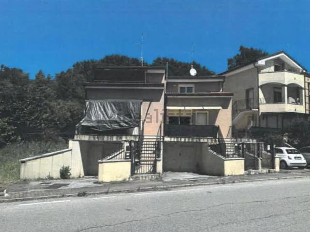 Appartamento in vendita a Sassofeltrio, Reggio Emilia