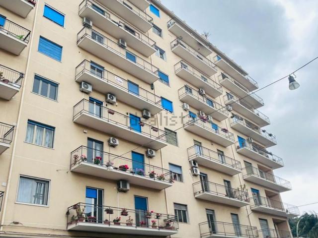 Appartamento in vendita a Acireale, Sicilia