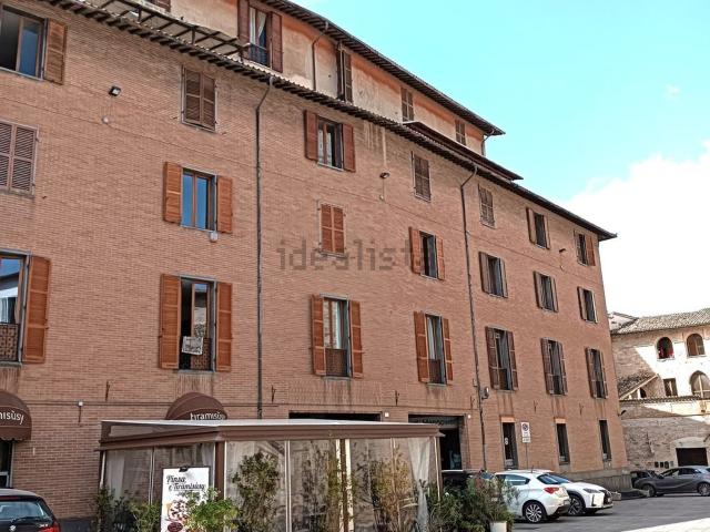 Appartamento in vendita a Foligno, Umbria