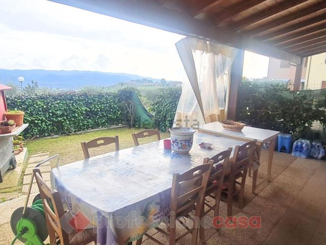Appartamento in vendita a Torgiano, Umbria