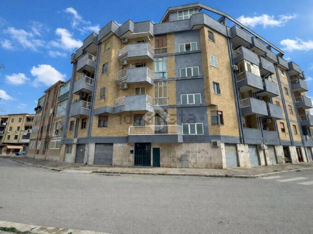 Appartamento in vendita a Rione Candelaro, Puglia