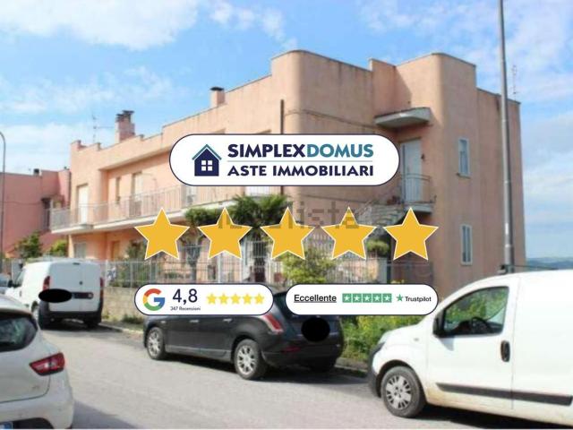 Appartamento in vendita a Larino, Molise