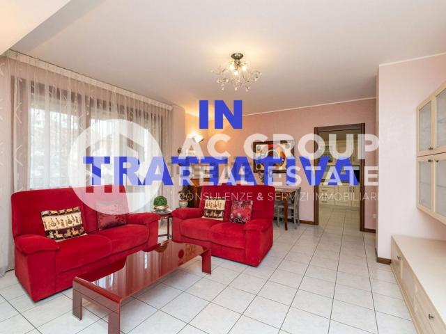 Appartamento in vendita a Saronno, Lombardia