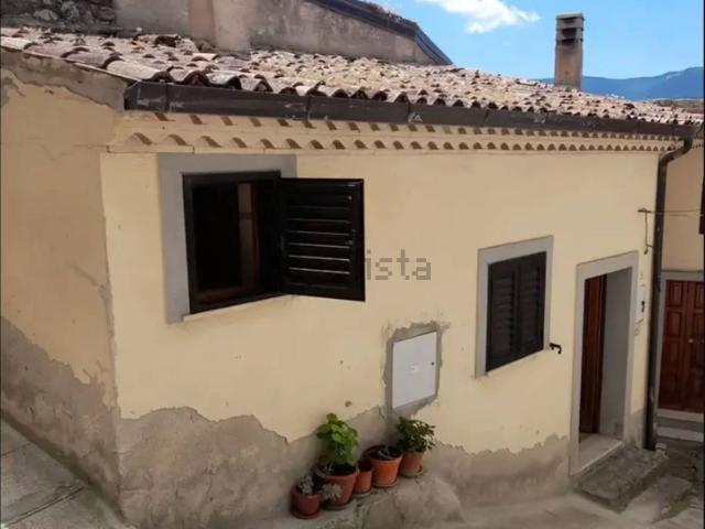 Appartamento in vendita a Abriola, Basilicata