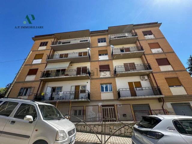 Appartamento in vendita a Campobasso, Molise