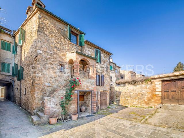 Appartamento in vendita a San Quirico D'orcia, Toscana