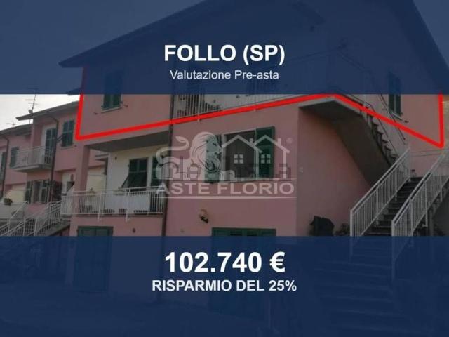 Appartamento in vendita a Follo, Liguria