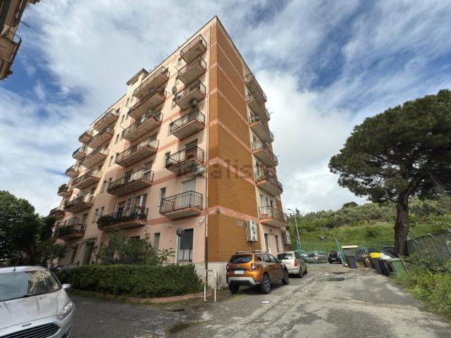 Appartamento in vendita a Pontepiccolo, Calabria