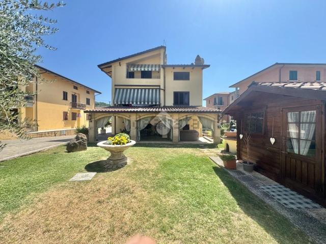 Appartamento in vendita a Palazzo, Assisi