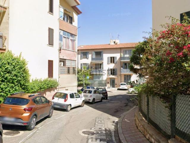 Appartamento in vendita a Bonaria, Cagliari