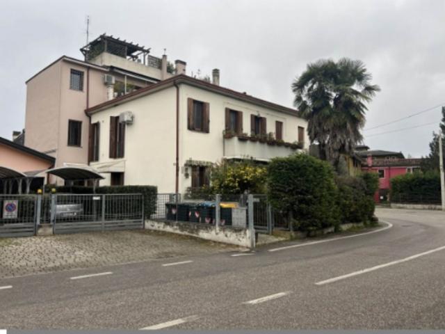 Appartamento in vendita a Padova, Veneto