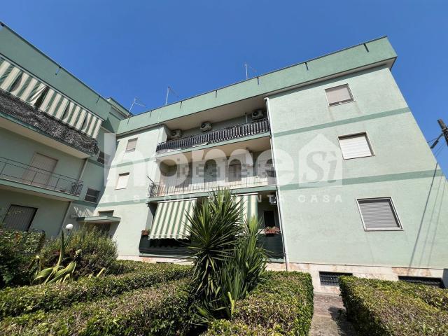 Appartamento in vendita a San Giorgio Ionico, Taranto
