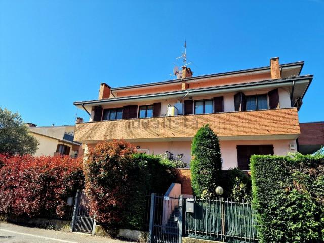 Appartamento in vendita a Torrevecchia Pia, Lombardia