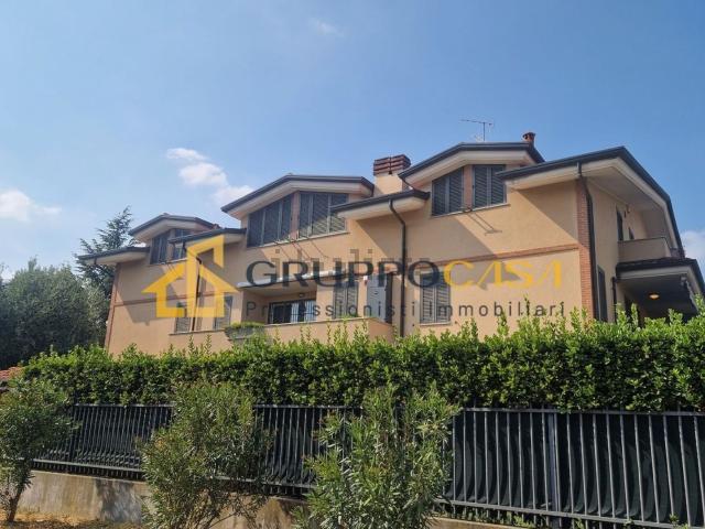 Appartamento in vendita a Baraggia, Brugherio