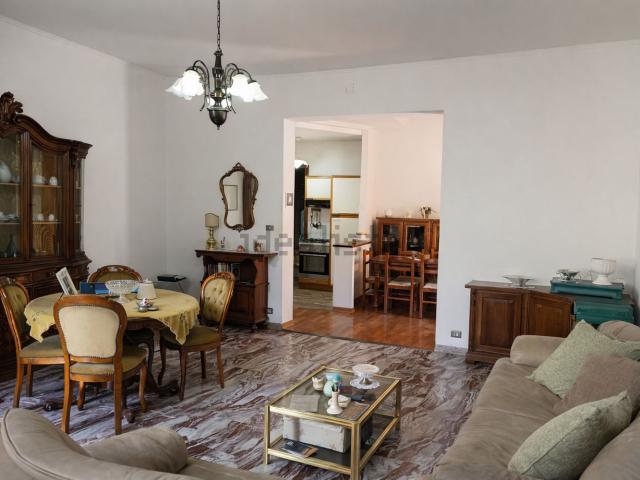 Appartamento in vendita a Contrada di Valdimontone, Siena