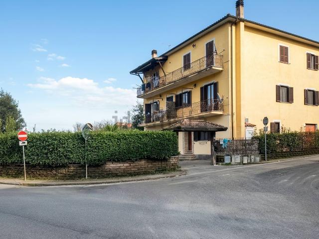 Appartamento in vendita a Magnarozza, Roma Capitale