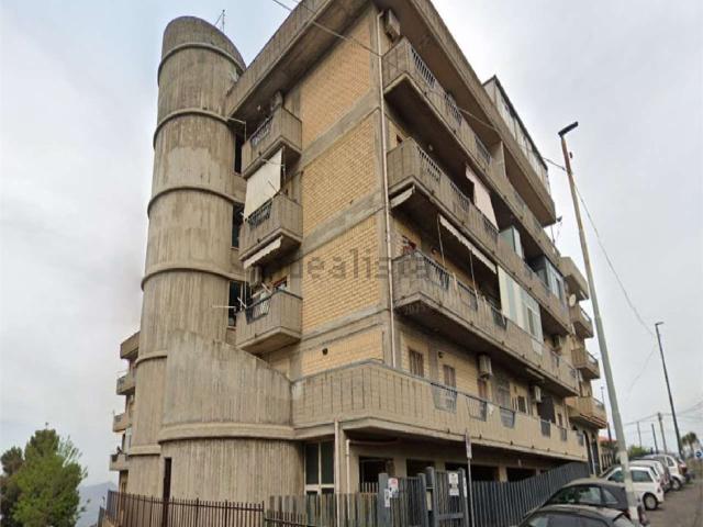 Appartamento in vendita a Adrano, Sicilia