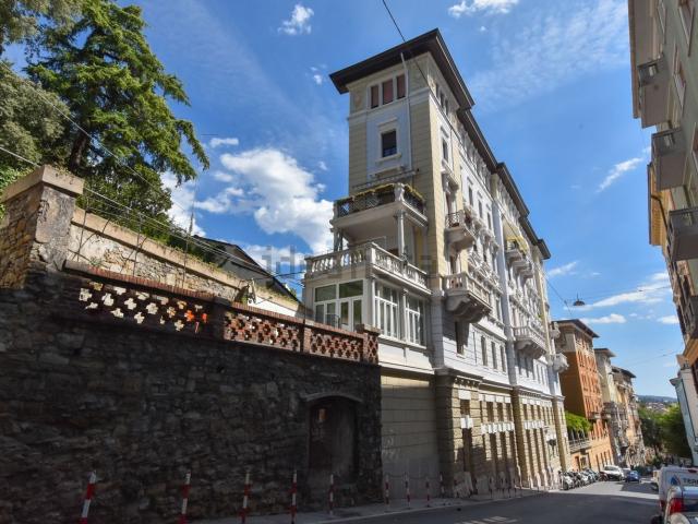Appartamento in vendita a Roiano / Rojan, Trieste