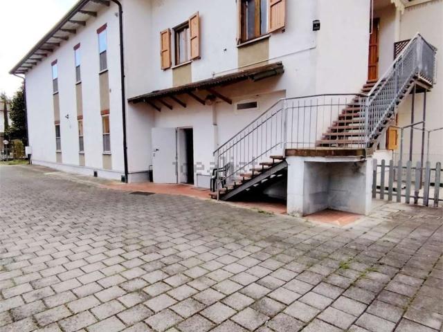 Appartamento in vendita a Cento, Ferrara