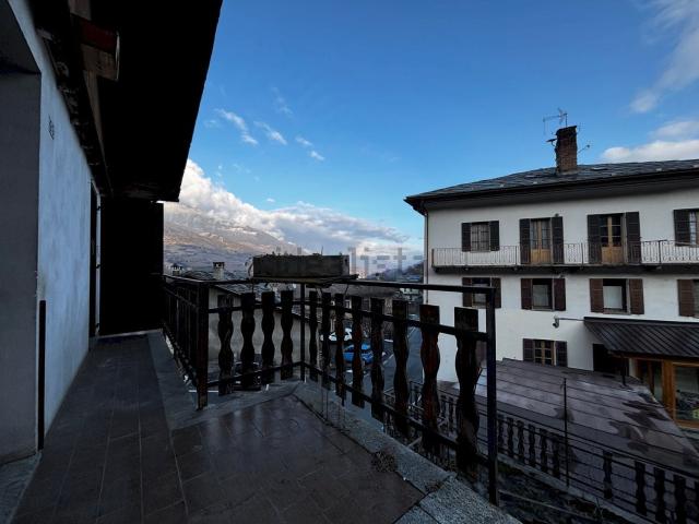 Appartamento in vendita a Introd, Aosta