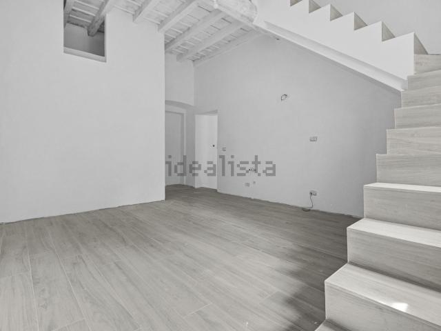 Appartamento in vendita a Cascina Siserana, Besana In Brianza