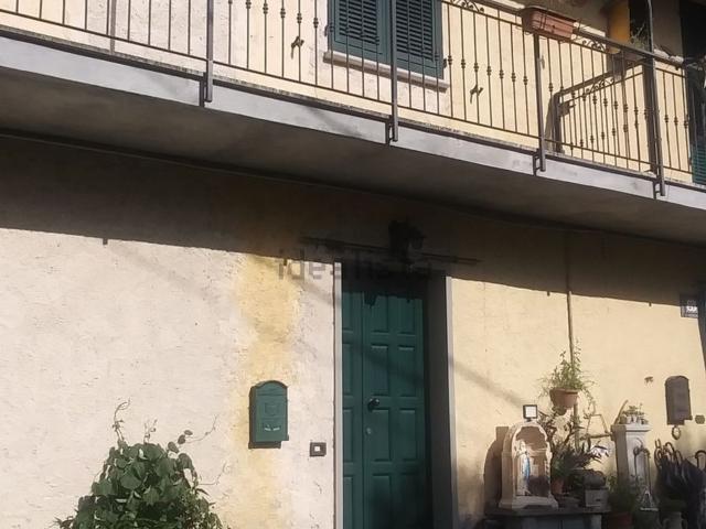 Appartamento in vendita a Bertignane, Varese Ligure