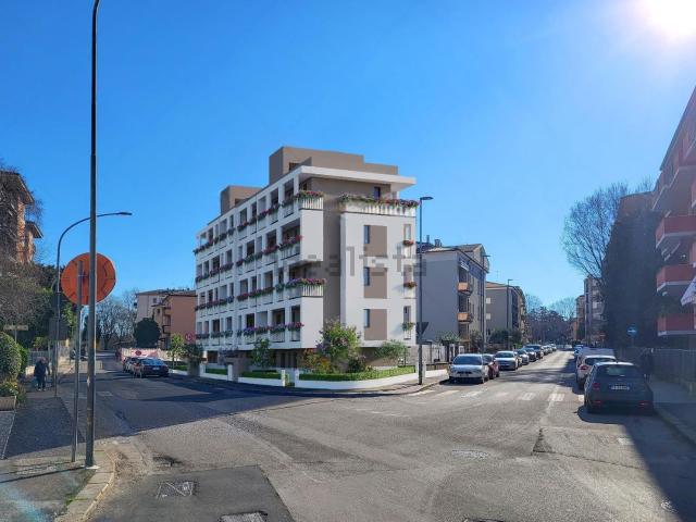 Appartamento in vendita a Ovest, Brenzone