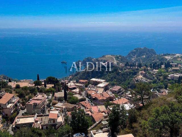 Appartamento in vendita a Taormina, Sicilia