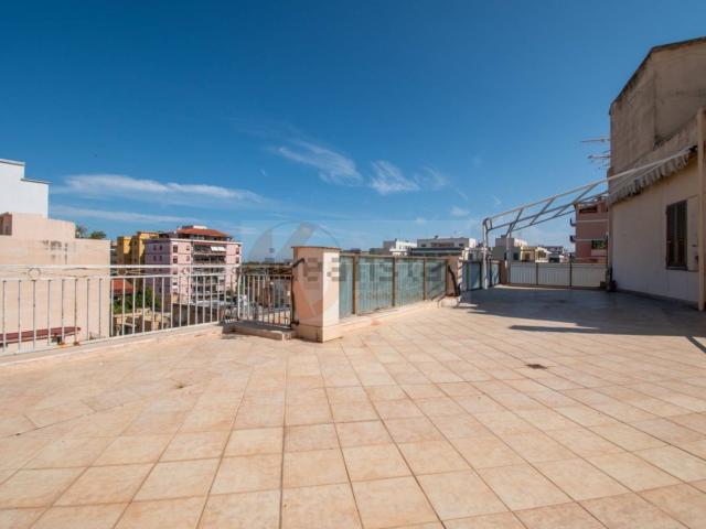 Attico in vendita a San Pietro, Cala Di Volpe