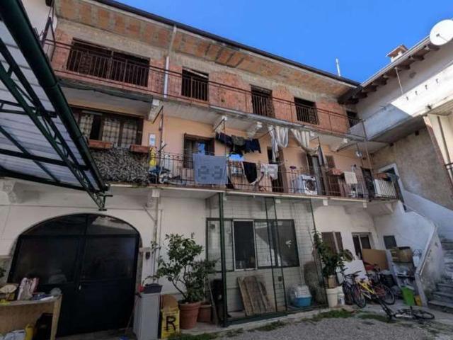 Appartamento in vendita a Auzate, Gozzano