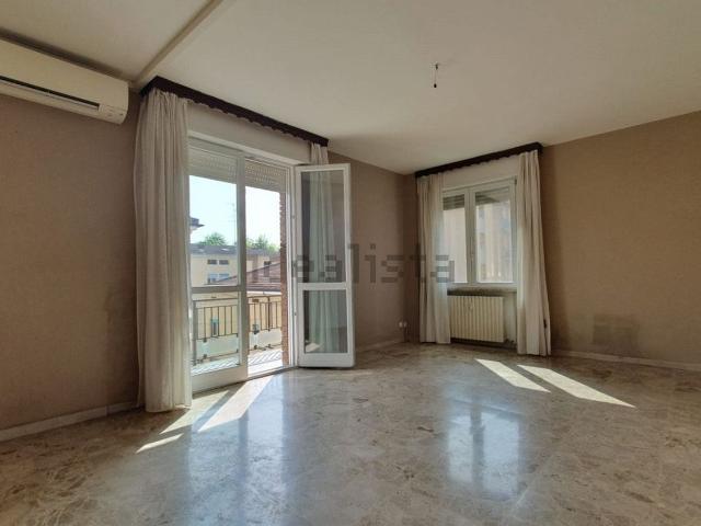 Appartamento in vendita a Unione Comuni Modenesi Area Nord, Mirandola