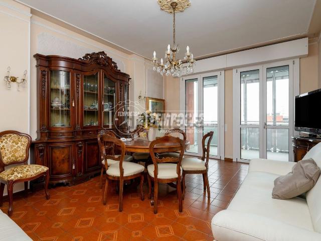 Appartamento in vendita a Re, Reggio Emilia
