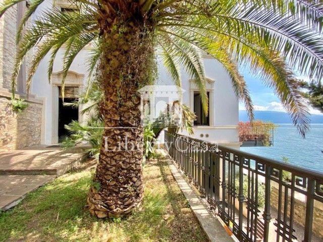 Appartamento in vendita a Comunità Montana Parco Alto Garda bresciano, Toscolano Maderno