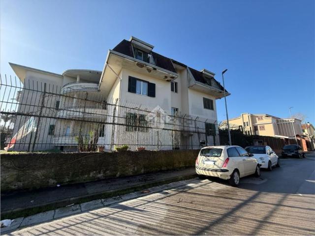 Appartamento in vendita a Rione 219, Melito Di Napoli