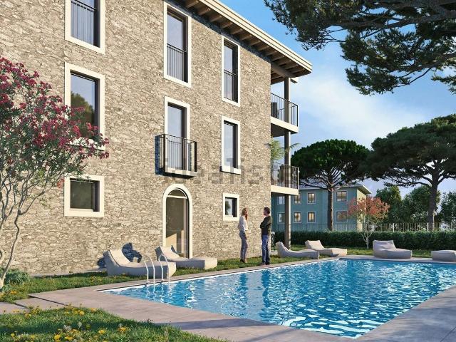 Appartamento in vendita a Desenzano Del Garda, Lombardia