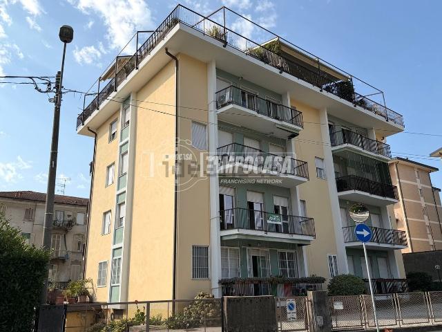 Appartamento in vendita a Regione Siberia, Arona