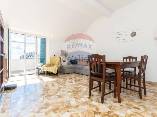 Attico in vendita a San Benigno, Serra Riccò